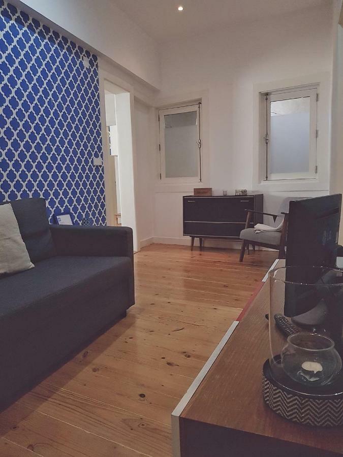 Апартаменты The Blue House - Camoes Cool Loft Лиссабон Экстерьер фото
